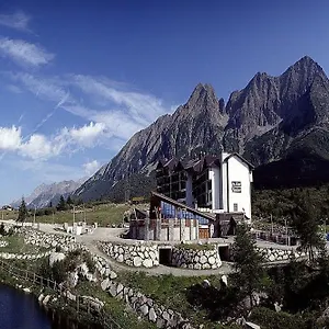**** Hotell Piandineve Italien